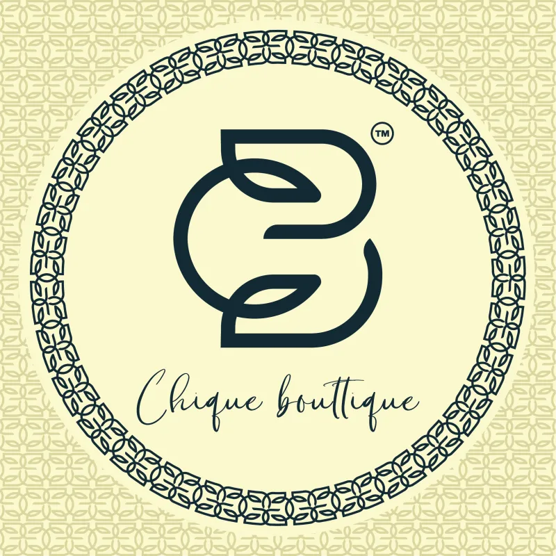 Chique Boutique Women’s Fashion Store Interface